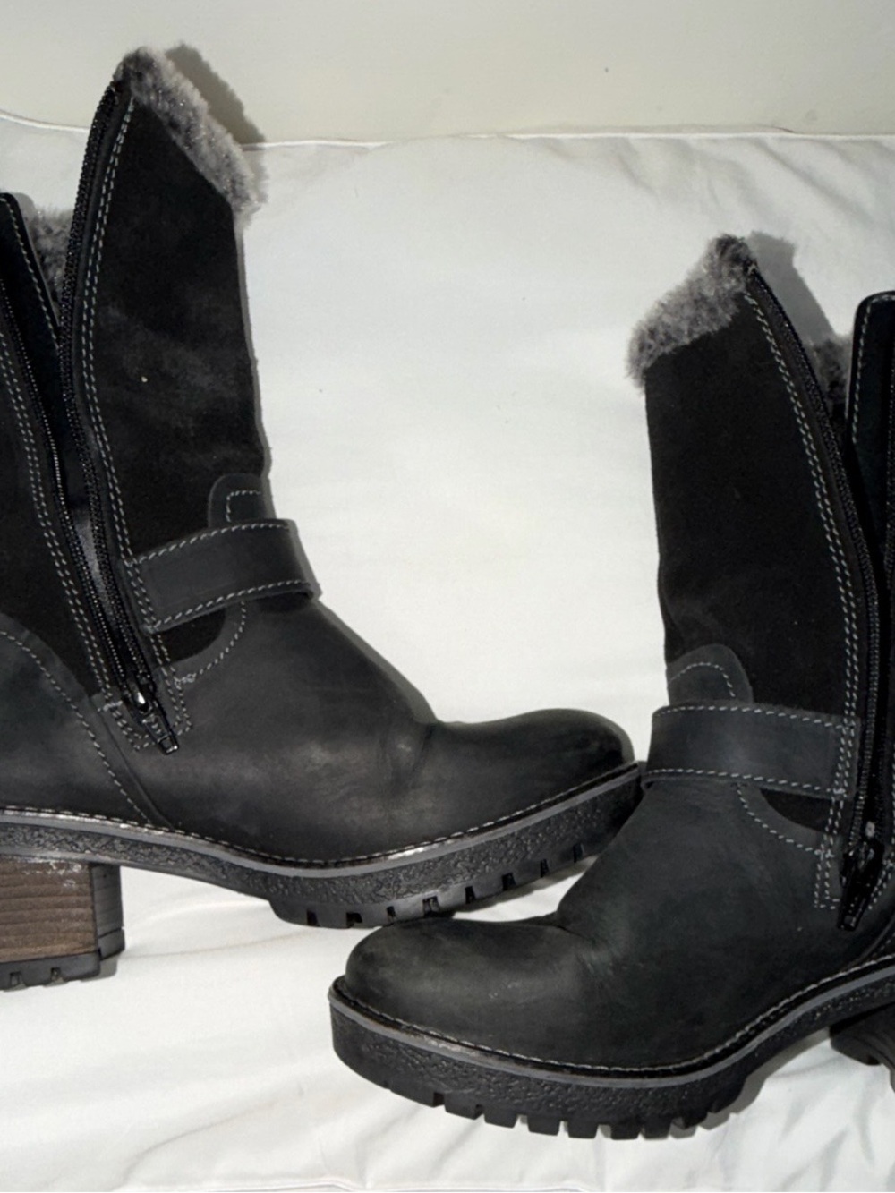 Bos. & Co. Black Fur-Lined Mid-Calf Heeled Winter Boots